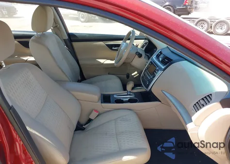 2016 Nissan Altima 2.5/2.5 S/2.5 Sl/2.5 Sr/2.5 Sv из США, поврежденный, VIN 1N4AL3AP6GN312562